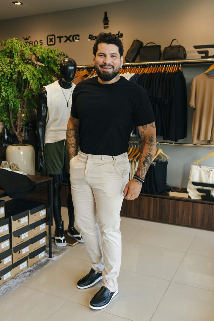 Look - /assets/images/img4.jpg